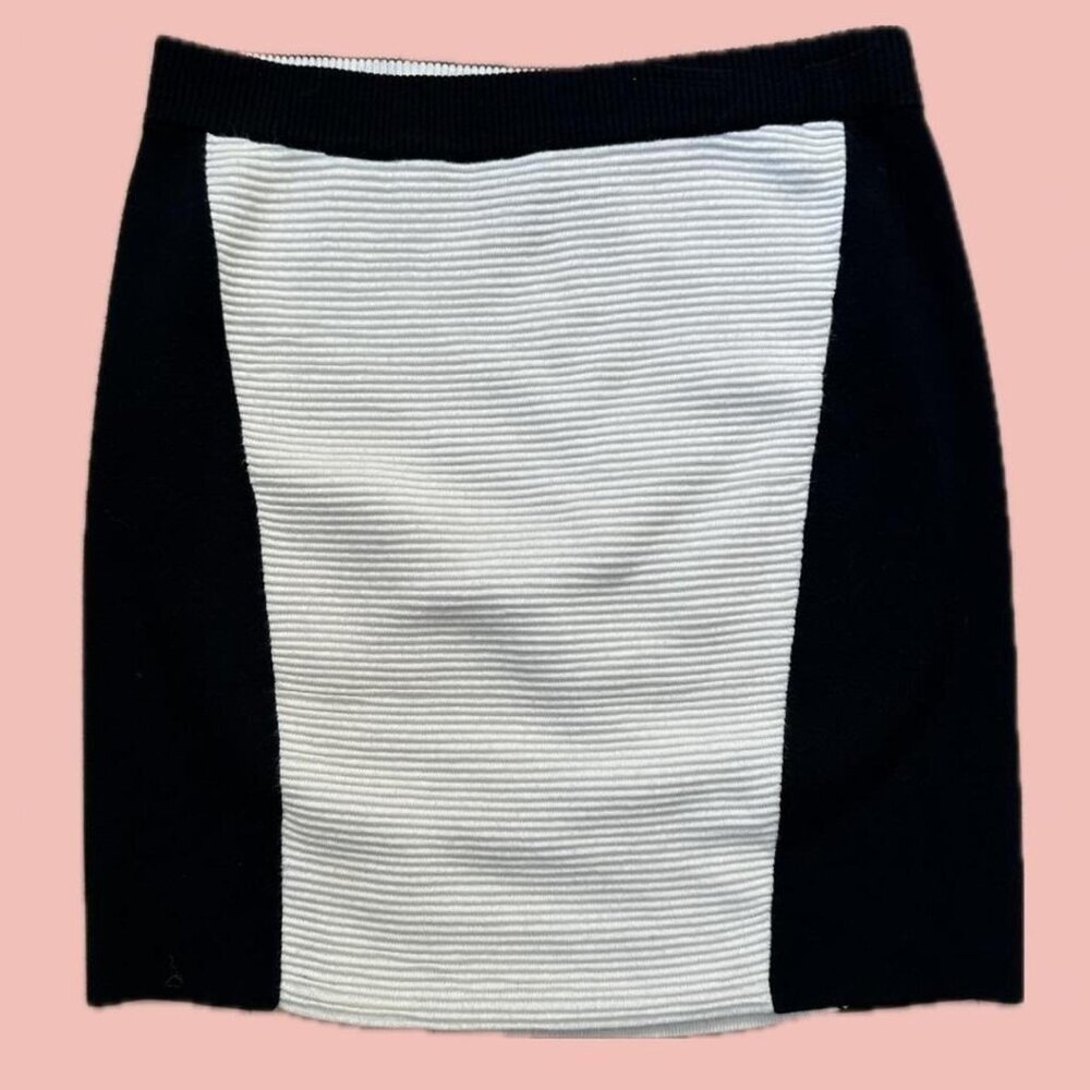 Rag & Bone skirt black and white colorblock design size S